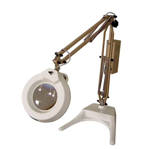 flexible-arm-illuminated-magnifier-SN122